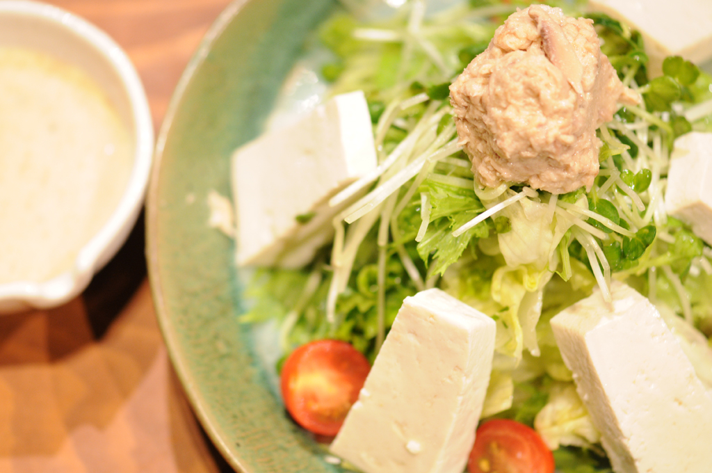 島豆腐のツナサラダ